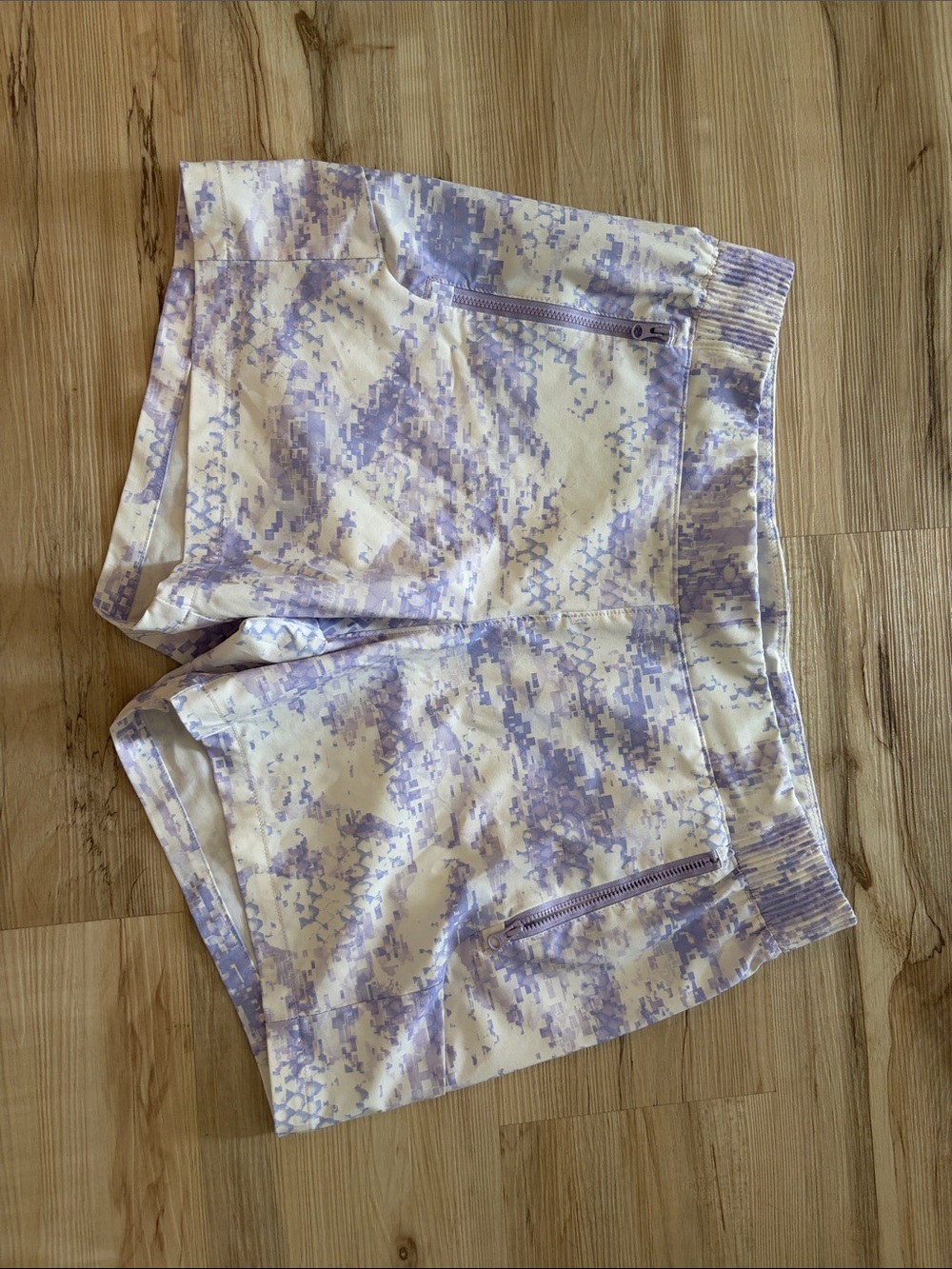 Women’s Columbia Lavender Print Athletic Shorts
